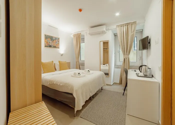 Πανσιόν Downtown By Hosty