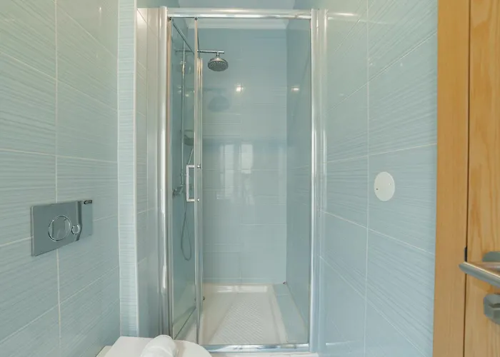 Downtown By Hosty Πανσιόν