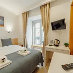 Casa de hóspedes Downtown By Hosty 3*