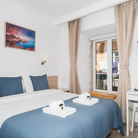 Downtown By Hosty Guest house *