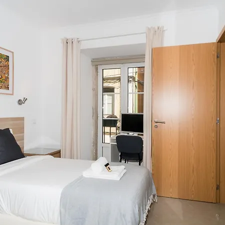 Guest house Downtown By Hosty