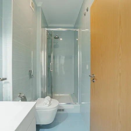 Downtown By Hosty Konukevi Lisboa