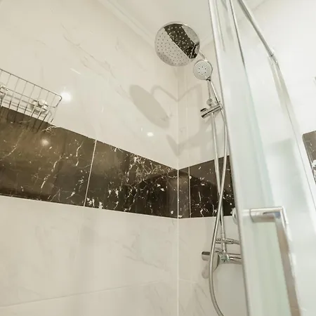 Downtown By Hosty Konukevi Lisboa