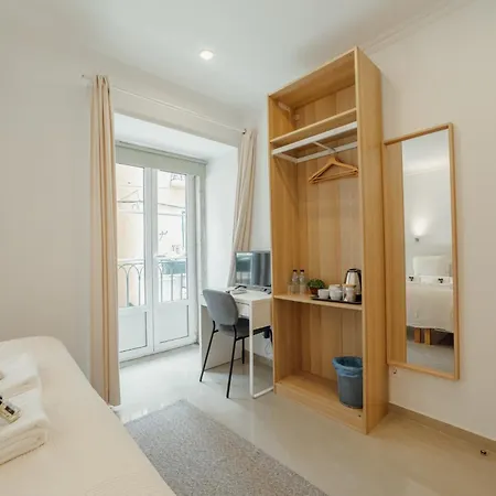 Guest house Downtown By Hosty